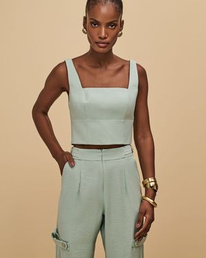 Conjunto Calça Cenoura Detalhe Aleta e Top