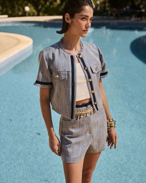 Conjunto Camisa Cropped e Short Bicolor 