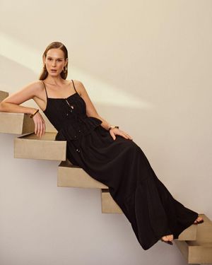 Vestido Longo Alças Detalhe Ponteiras 
