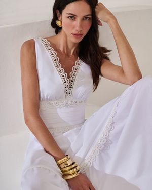 Vestido Maxi Detalhe Tomas com Aviamento
