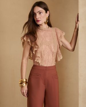 Blusa Renda com Aviamento 