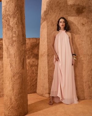 Vestido Maxi Gola Bordada Flores
