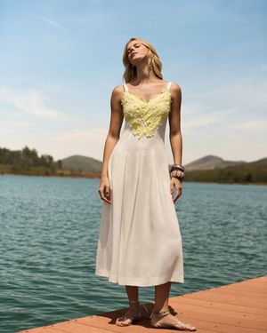 Vestido Aplicação Guipir