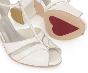 Sandália Luna - Off-White | salto grosso 6.5cm