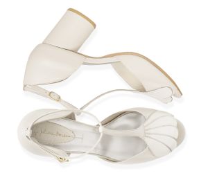 Sandália Pétalas - Aveia + Off-White | salto grosso 6.5cm