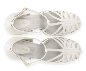 Sandália Mucha - Off-White | salto grosso 6.5cm