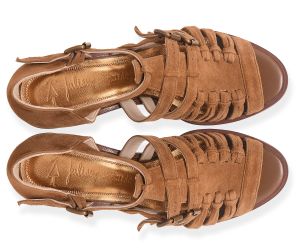 Sandália Alta Cora - Fendi  | salto medio 5.5cm