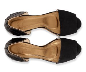 Sandália Yumi - Preto | salto medio 6.5cm
