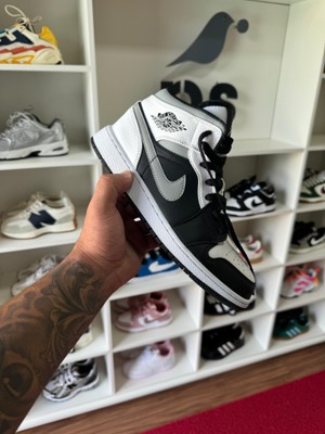 Foto do produto Tênis Air Jordan 1 Mid White Shadow (PRONTA ENTREGA)