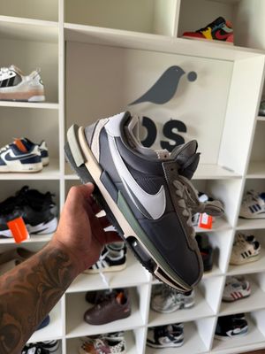 Foto do produto Tênis Nike sacai x Cortez 4.0 Grey (PRONTA ENTREGA)