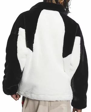Foto do produto Moletom Adidas Stadium Winter Crew Neck Sweat
