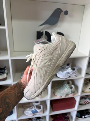 Foto do produto Tênis New Balance 204L Timberwolf Linen (PRONTA ENTREGA