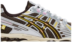 Foto do produto Tênis Asics VANDYTHEPINK x Gel Kayano 12.1 Chocolate