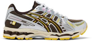 Foto do produto Tênis Asics VANDYTHEPINK x Gel Kayano 12.1 Chocolate