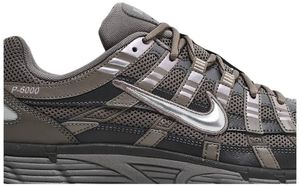 Foto do produto Tênis Nike P-6000 Cave Stone Metallic Silver