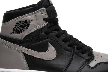 Foto do produto Tênis Air Jordan 1 Retro High OG Shadow 2018