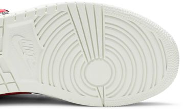 Foto do produto Tênis Air Jordan 1 Mid Over-Print Logos