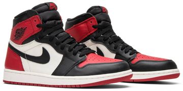 Foto do produto Tênis Air Jordan 1 Retro High OG Bred Toe