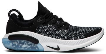 Foto do produto Tênis Nike Joyride Run FK Oreo