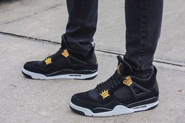 Foto do produto Tênis Air Jordan 4 Retro Royalty
