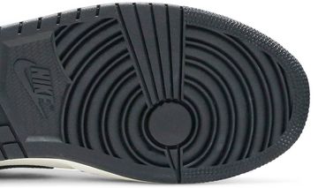 Foto do produto Tênis Air Jordan 1 Low Astrograbber