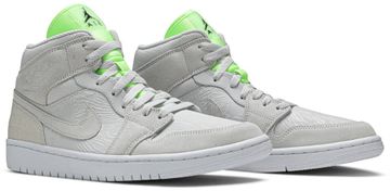 Foto do produto Tênis Air Jordan 1 Mid Ghost Green