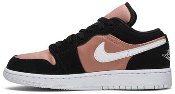 Foto do produto Tênis Air Jordan 1 Low GS White Rose Gold