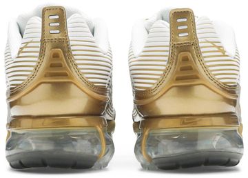Foto do produto Tênis Nike Air Vapormax 360 White Metallic Gold