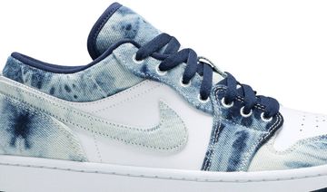 Foto do produto Tênis Air Jordan 1 Low SE Washed Denim