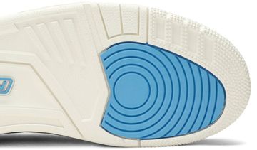 Foto do produto Tênis Jordan Legacy 312 Low Pale Blue