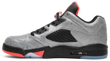 Foto do produto Tênis Air Jordan 5 Low Neymar