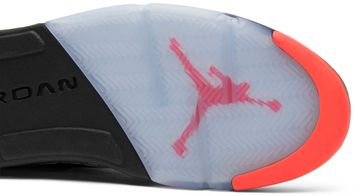 Foto do produto Tênis Air Jordan 5 Low Neymar