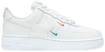 Foto do produto Tênis Nike Air Force 1 '07 Essential Summit White Solar Red