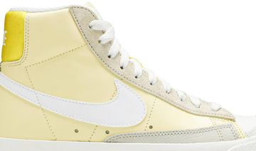Foto do produto Tênis Nike Blazer Mid '77 Bicycle Yellow