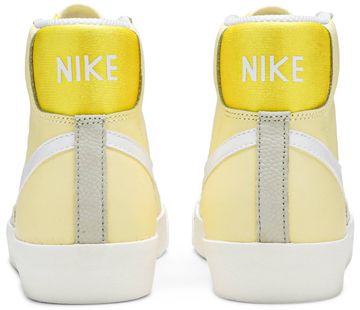 Foto do produto Tênis Nike Blazer Mid '77 Bicycle Yellow