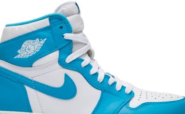 Foto do produto Tênis  Air Jordan 1 Retro High OG UNC