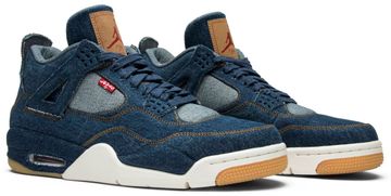 Foto do produto Tênis Levi's x Air Jordan 4 Retro Denim
