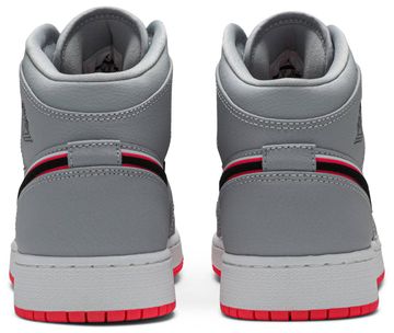 Foto do produto Tênis Air Jordan 1 Mid Wolf Grey Pink