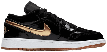 Foto do produto Tênis Air Jordan 1 Low Metallic Gold