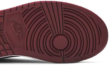 Foto do produto Tênis Air Jordan 1 Low SE Dark Beetroot
