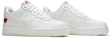 Foto do produto Tênis Nike Air Force 1 Low Valentines Day