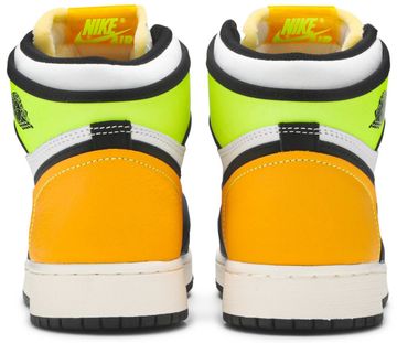 Foto do produto Tênis Air Jordan 1 Retro High OG Volt Gold