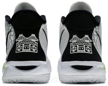 Foto do produto Tênis Nike Kyrie 7 EP Brooklyn Beats