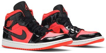 Foto do produto Tênis Air Jordan 1 Mid Hot Punch