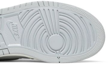 Foto do produto Tênis Air Jordan 1 Zoom Comfort London