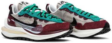 Foto do produto Tênis Nike Sacai x VaporWaffle SP Villain Red