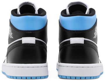 Foto do produto Tênis  Air Jordan 1 Mid University Blue