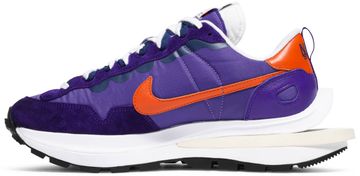 Foto do produto Tênis Nike Sacai x VaporWaffle Dark Iris