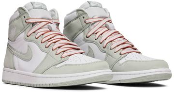 Foto do produto Tênis  Air Jordan 1 Retro High OG Seafoam
