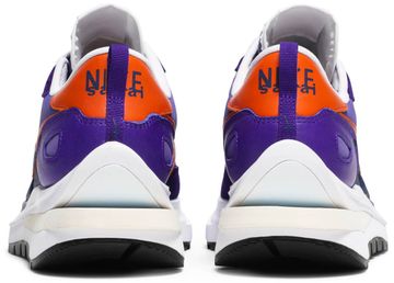 Foto do produto Tênis Nike Sacai x VaporWaffle Dark Iris
